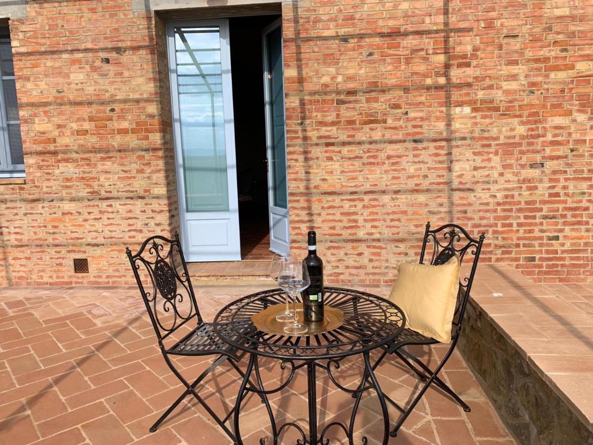 Cordella In Valdorcia Truffle And Olive Oil Resort Montalcino