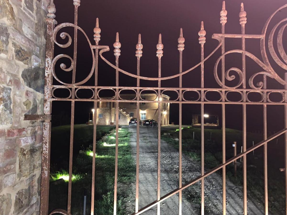 Cordella In Valdorcia Truffle And Olive Oil Resort *