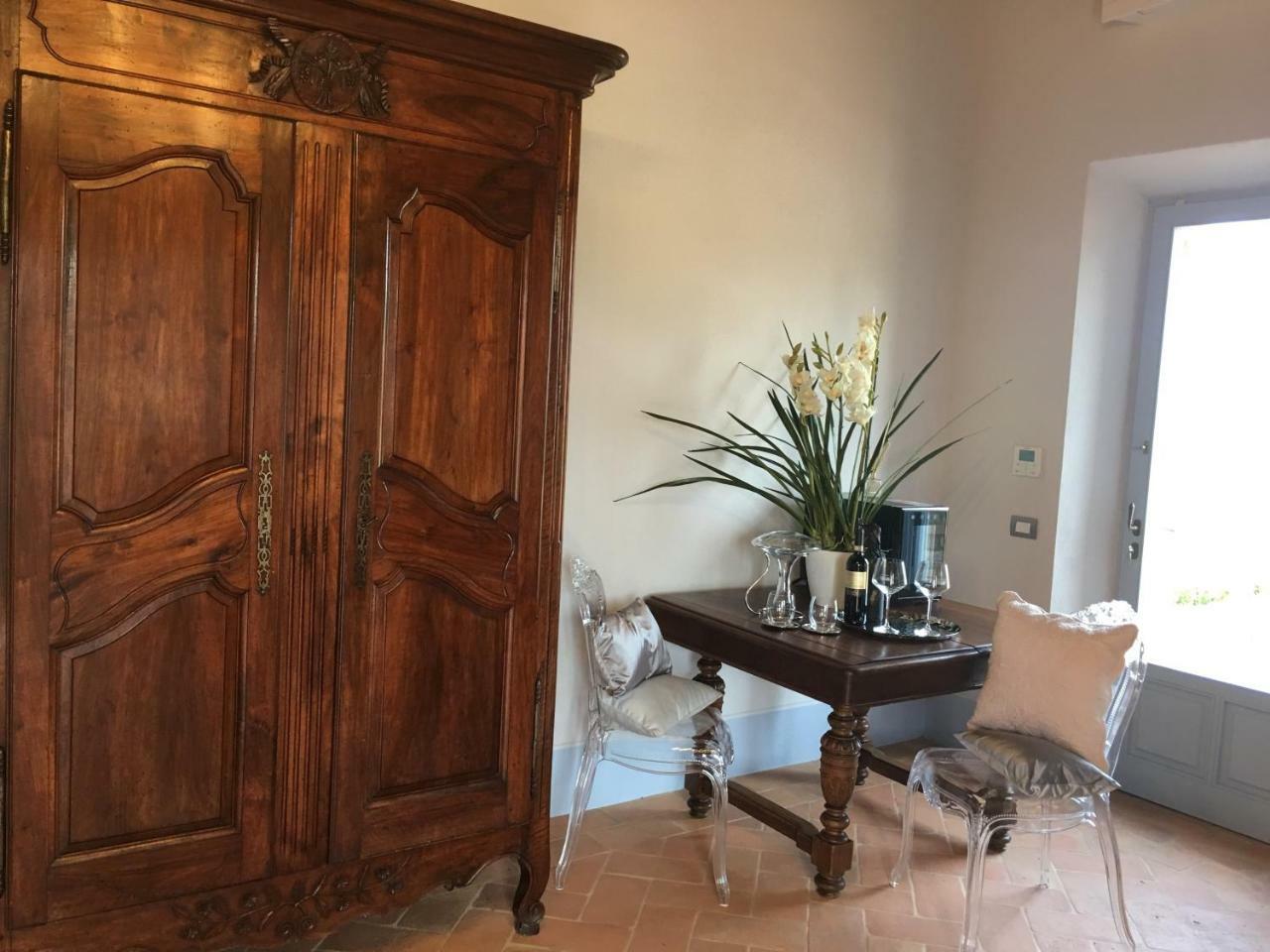 Cordella In Valdorcia Truffle And Olive Oil Resort *