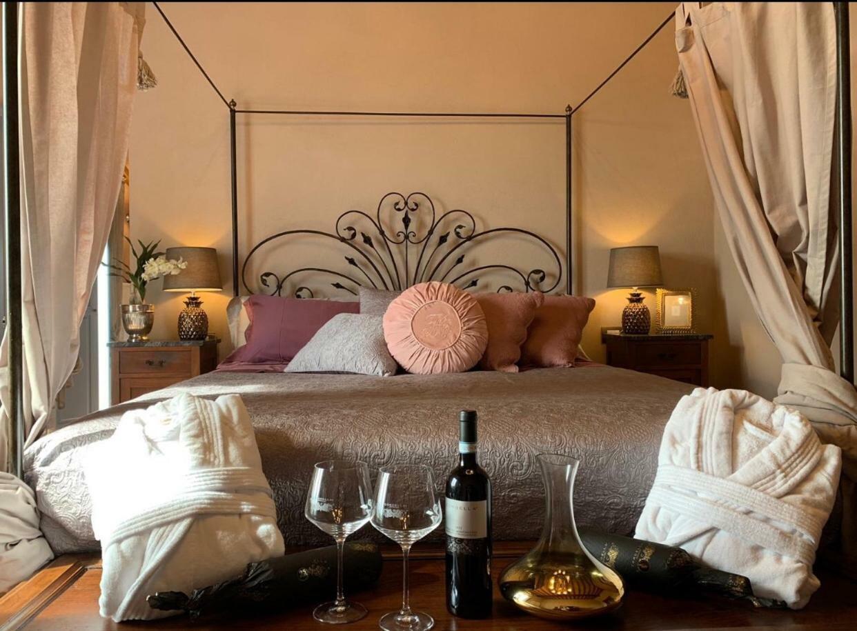 Resort Cordella In Valdorcia Truffle And Olive Oil
